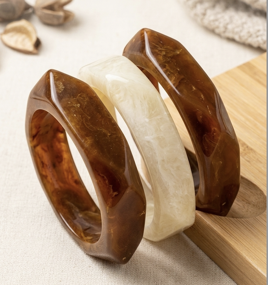 Vanilla Swirl Cream Resin Bangle Set